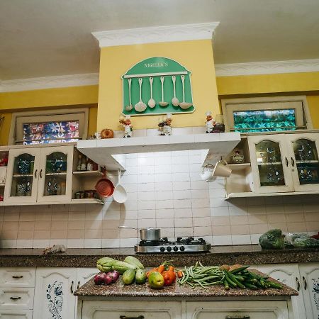 Rock Cliff Home Stay Shillong Bagian luar foto