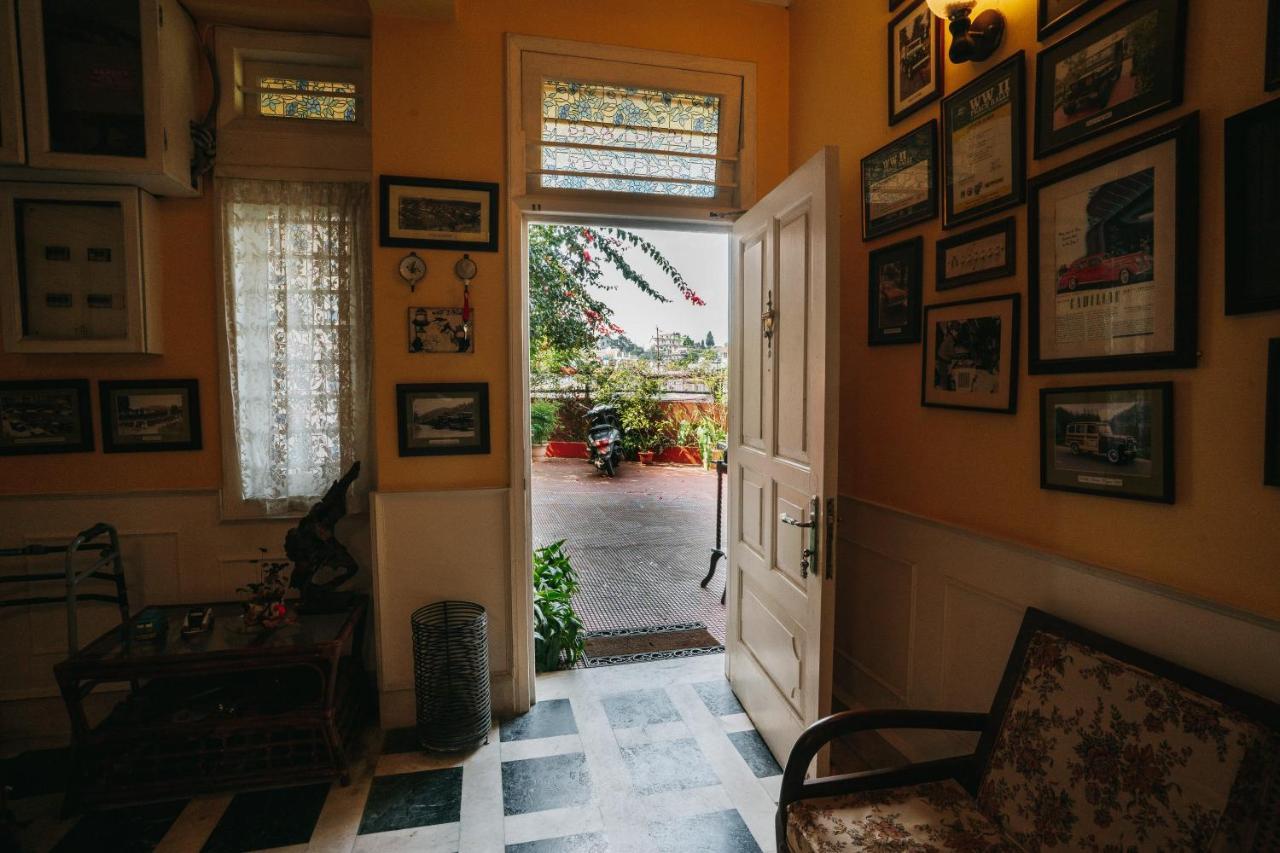 Rock Cliff Home Stay Shillong Bagian luar foto