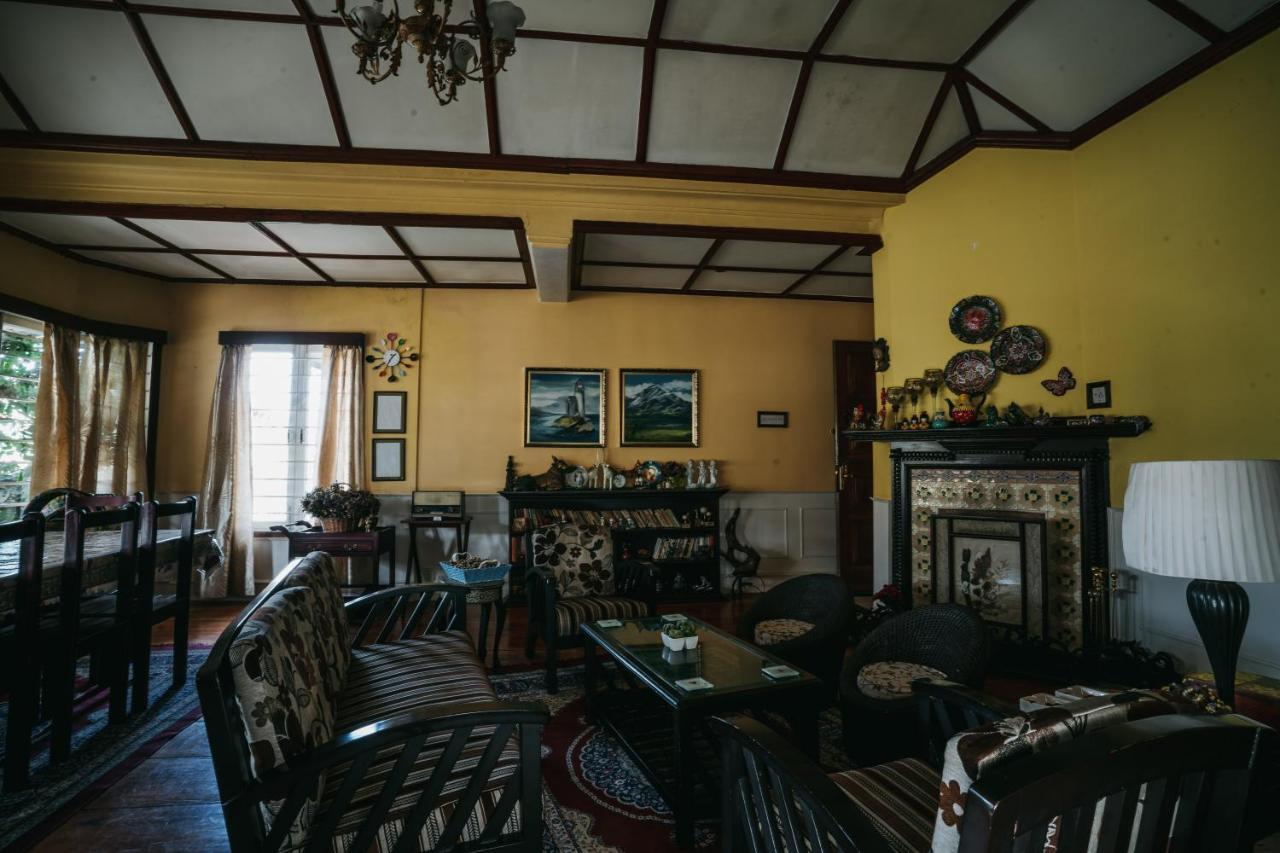Rock Cliff Home Stay Shillong Bagian luar foto