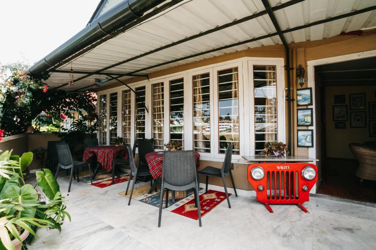Rock Cliff Home Stay Shillong Bagian luar foto
