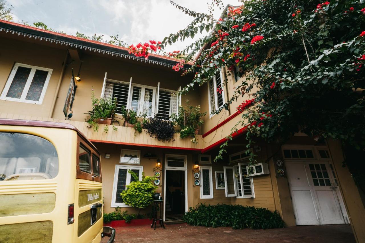 Rock Cliff Home Stay Shillong Bagian luar foto