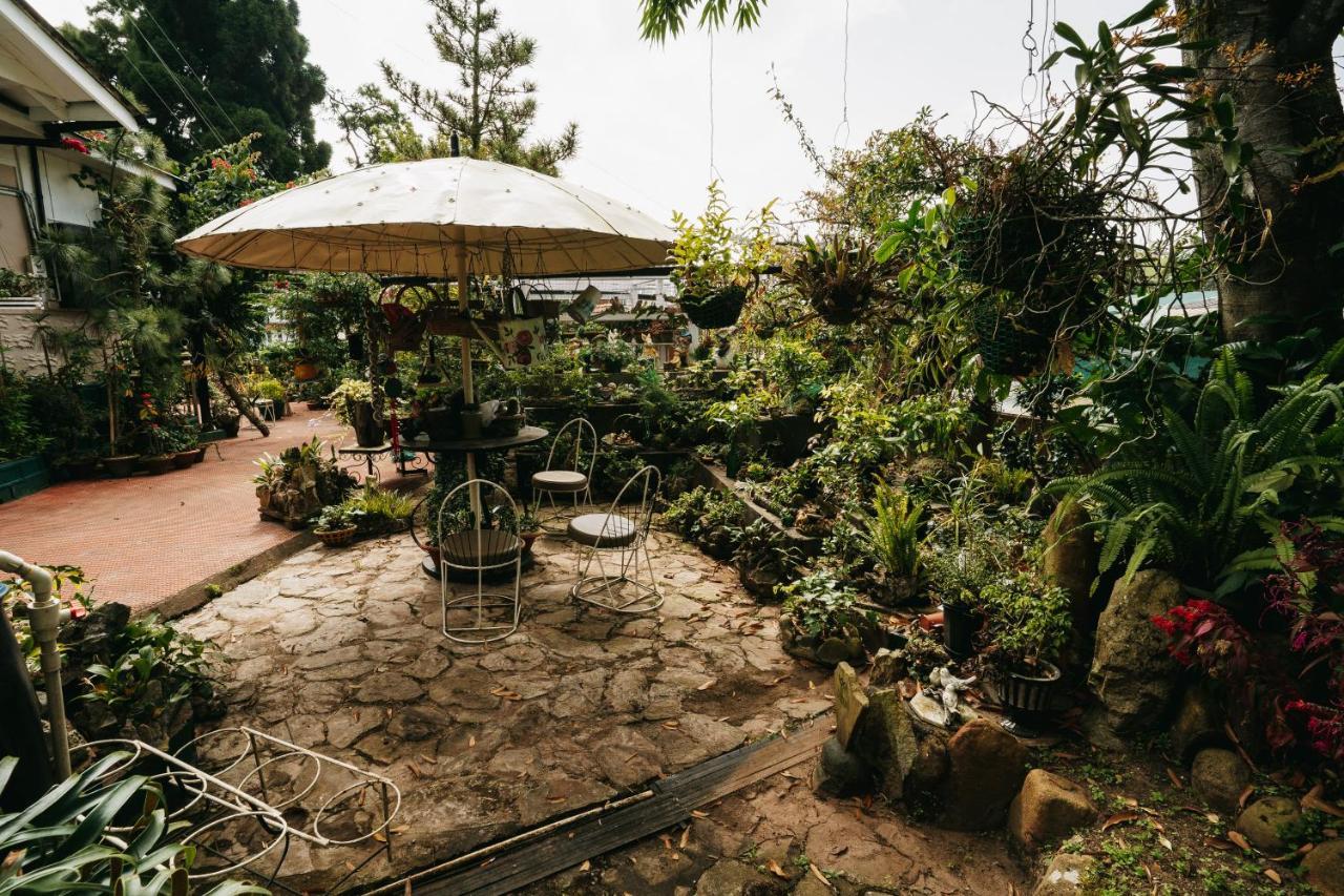 Rock Cliff Home Stay Shillong Bagian luar foto
