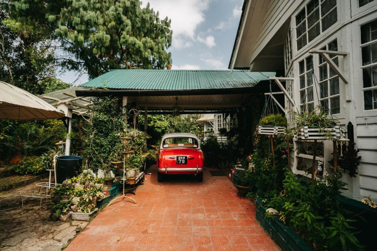 Rock Cliff Home Stay Shillong Bagian luar foto